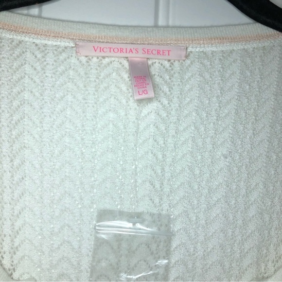 NWT Victoria’s Secret Brown & White Button Up Long Sleeve Cardigan Size Large - Picture 7 of 10